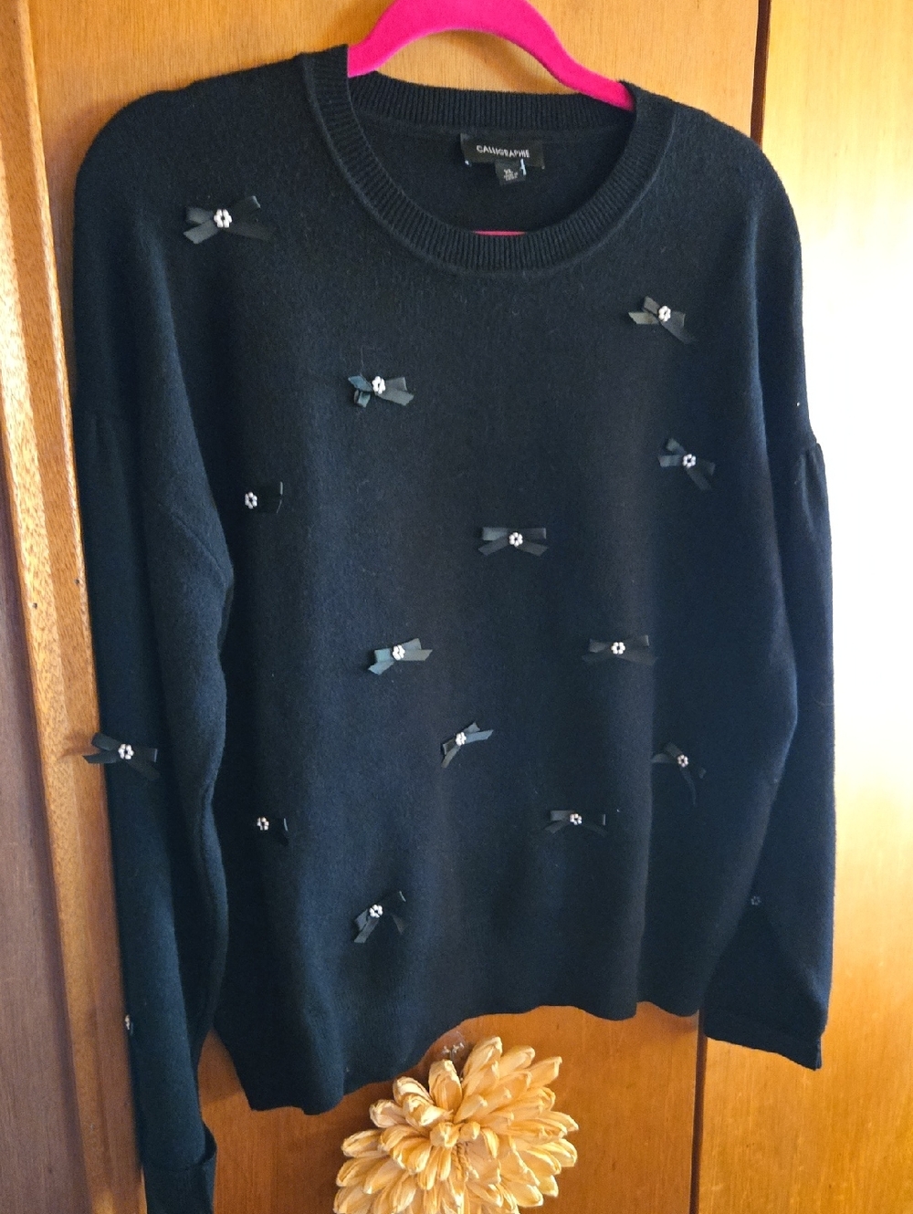 Adorable  Black Crewneck Sweater with Bow and Pearl Accents NWOT